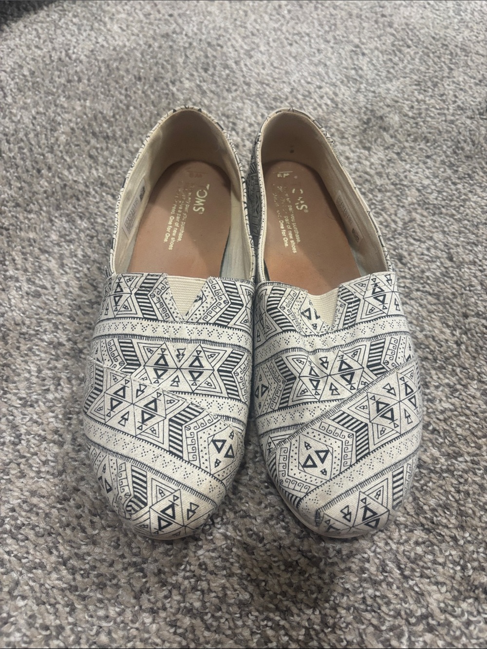 Women's Slip-On Canvas Flats in White with Black Geometric Print